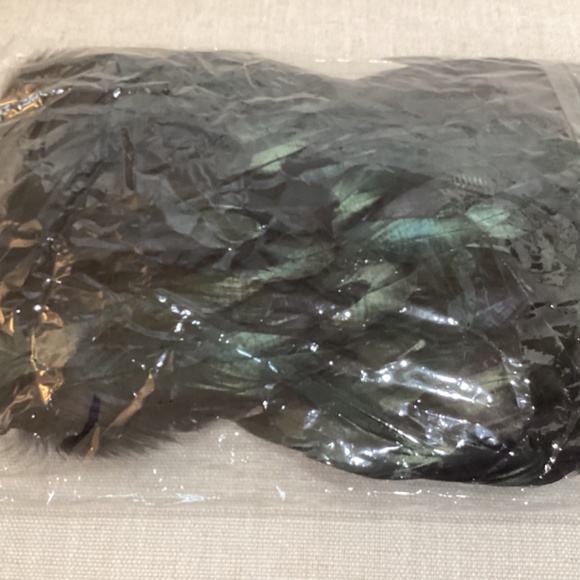 Black Feather Epaulets Shoulder Embellishment - Picture 8 of 8